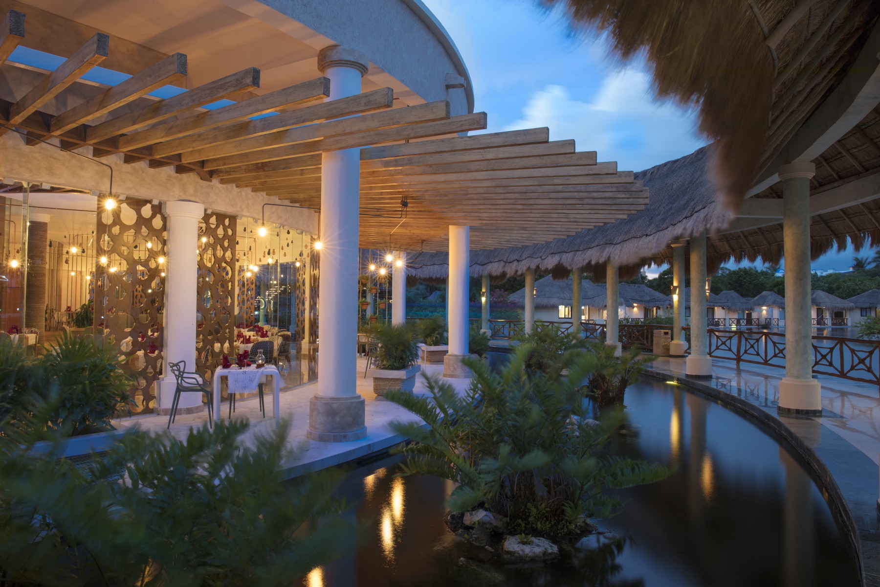 Grand Palladium Kantenah Resort & Spa